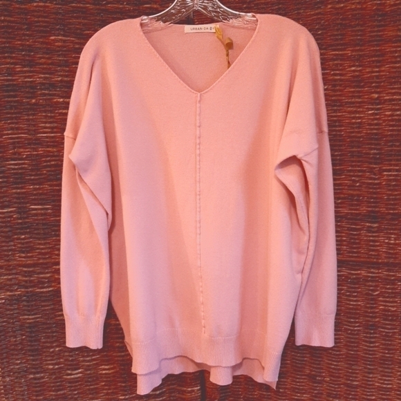 NWT Urban Daizy Dolman Sleeve Sweater Small Medium Pink Batwing Boho Barbiecore - Picture 1 of 5